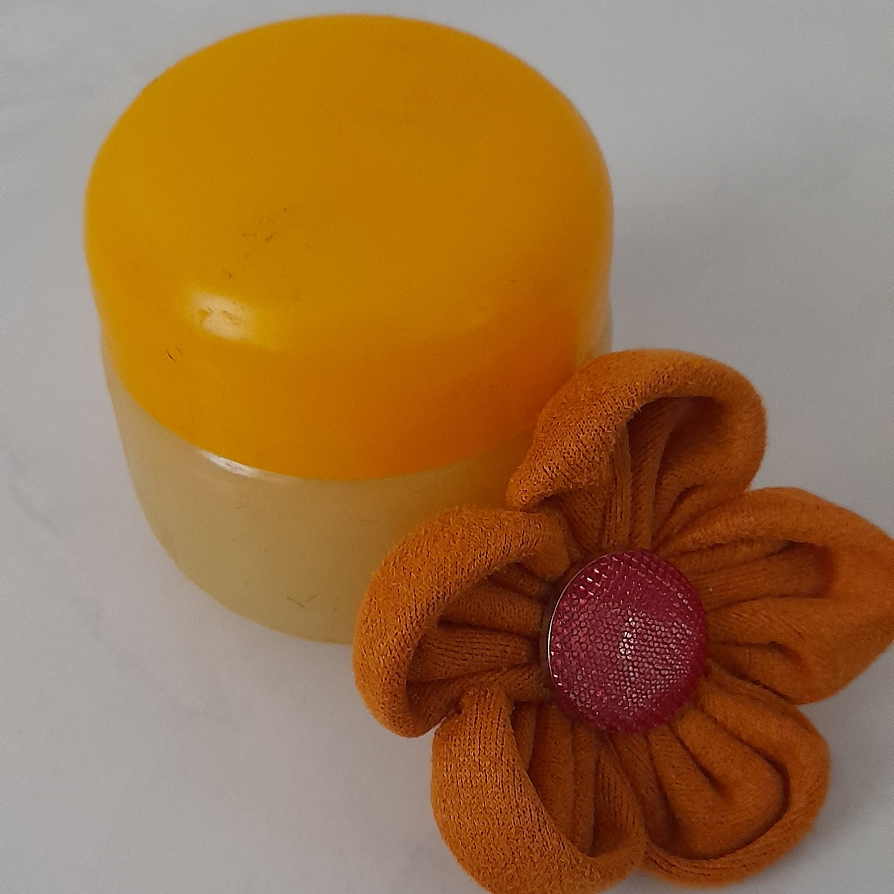 کرم مرطوب کننده ی عسل