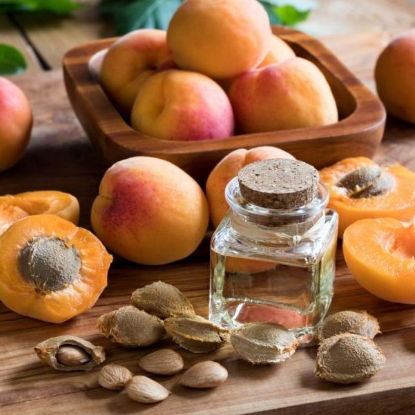 روغن هسته زردآلو 30سی سی مناسب پوست