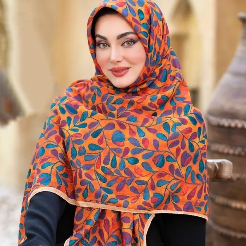روسری طرح گلبرگ سوپرنخ (کد039)