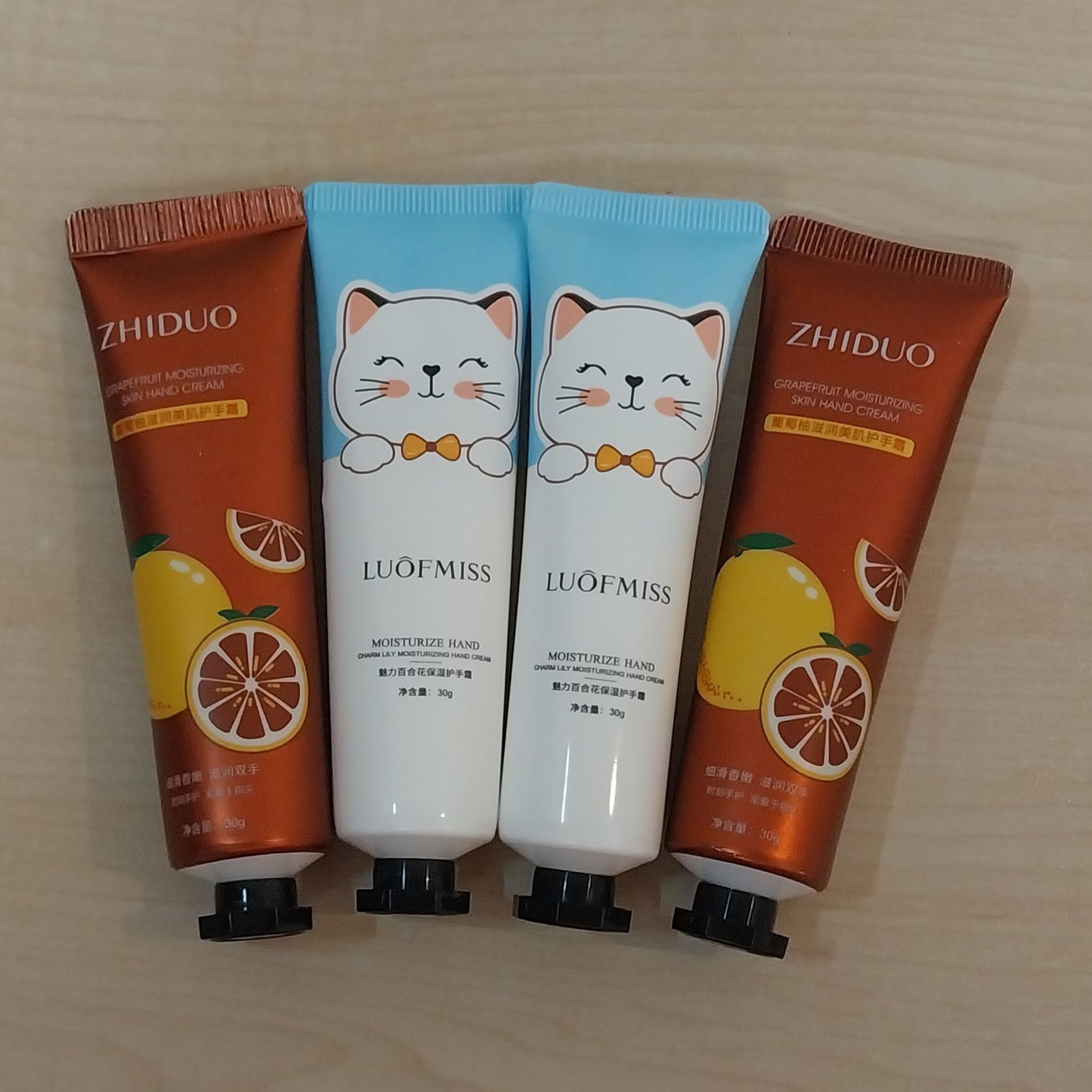 کرم آبرسان و مرطوب کننده دست و صورت حجم 30 میل