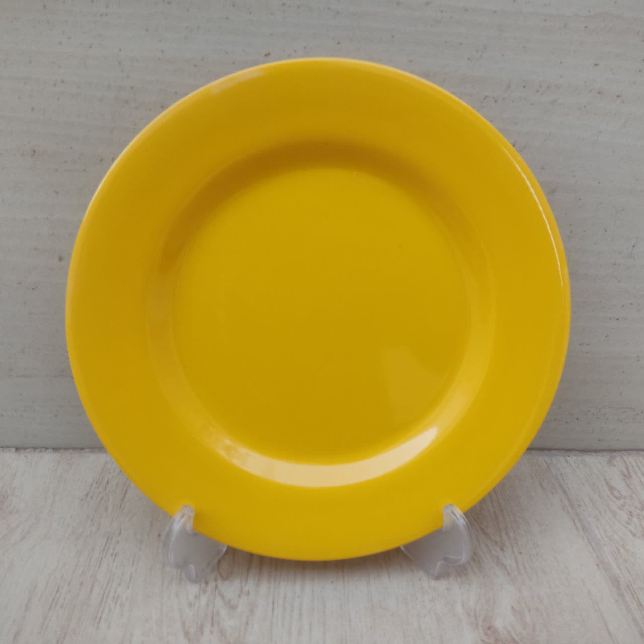 بشقاب برنج خوری ملامین رنگی زرد مارک یزد ملامین دارای استاندارد مواد درجه یک تعداد شش سایز 23(بشقاب پلو خوری )