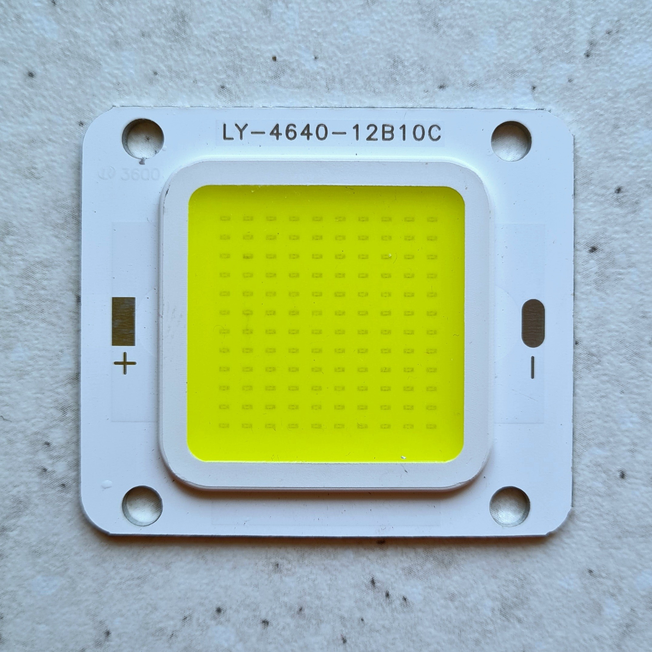 چیپ ال ای دی 50 وات 1500 میلی آمپر سی او بی پرژکتوری رنگ سفید مهتابی chip led cob50w 1500ma
