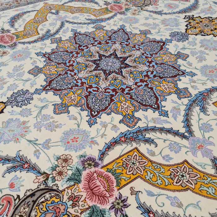 فرش دستبافت شش متری اصفهان حسینی کد 1147 یک جفت