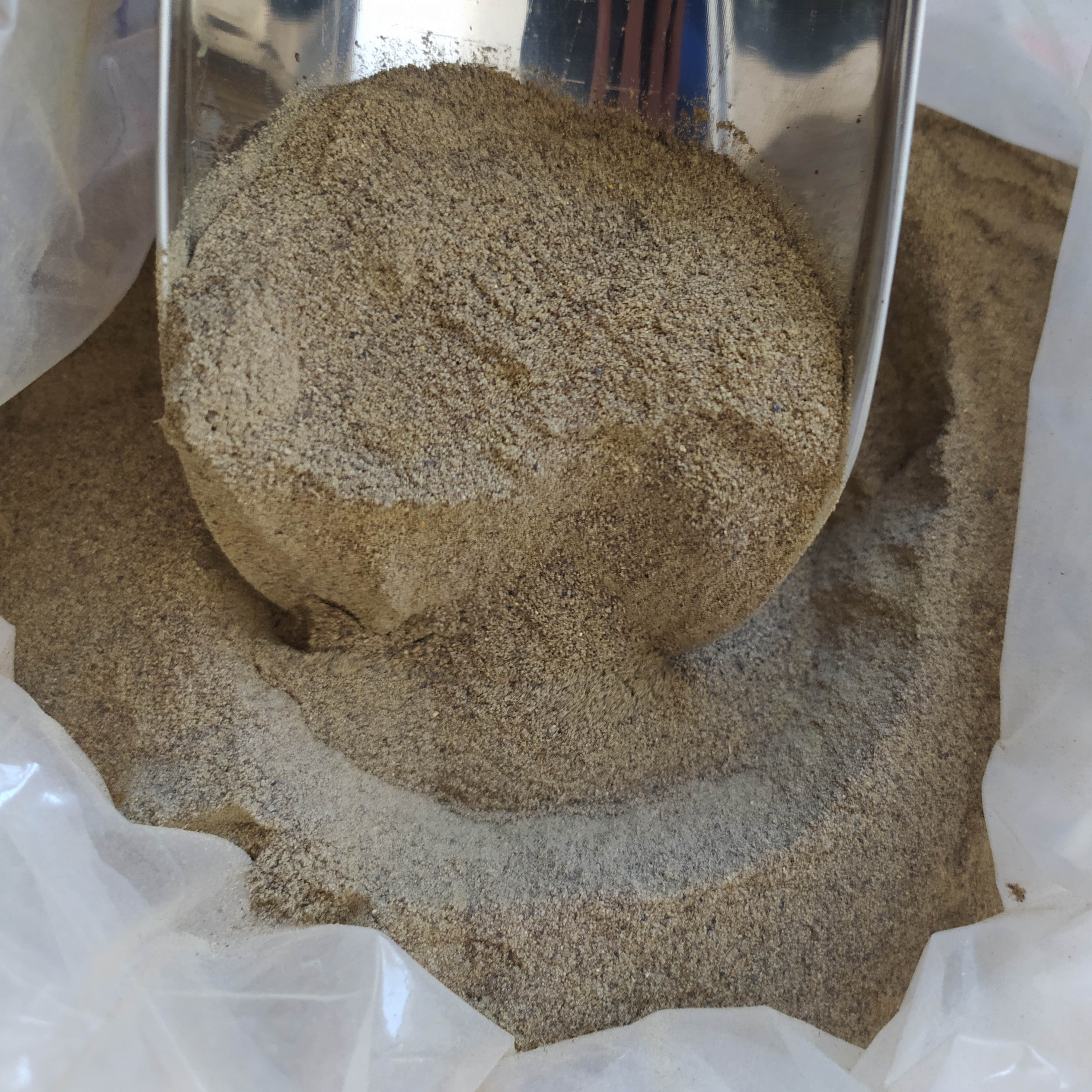 پودر فلفل سیاه بسته 100گرمی 