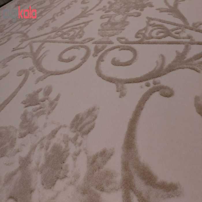 فرش ماشینی زمرد مشهد کد DI08 زمینه کرم