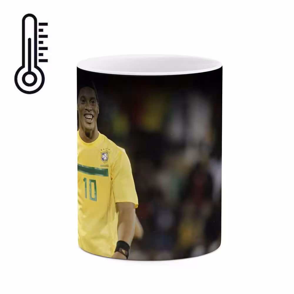 ماگ حرارتی طرح فوتبالیست Ronaldinho مدل mgph12923