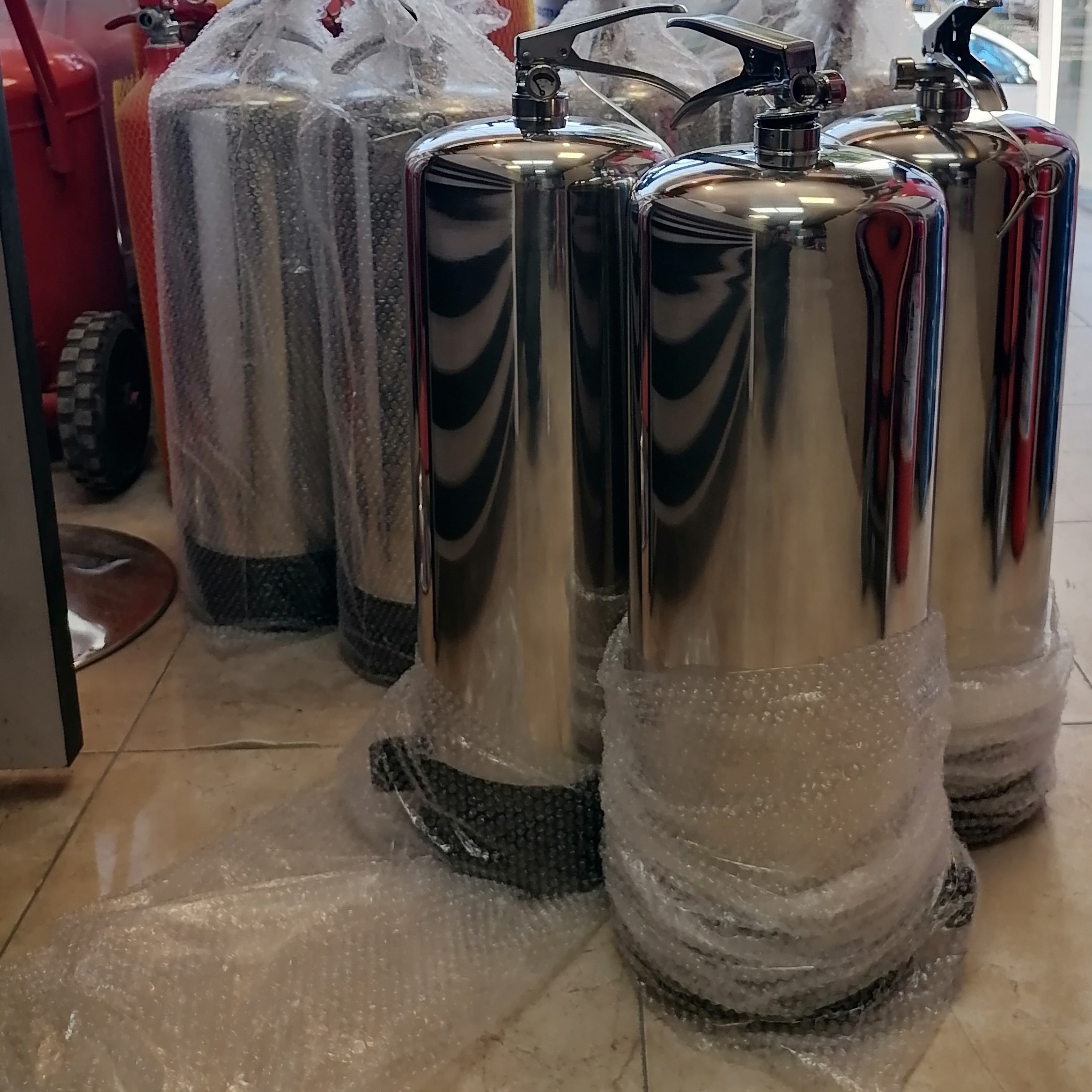 کپسول آتش نشانی 10 لیتری استیل (پس کرایه)