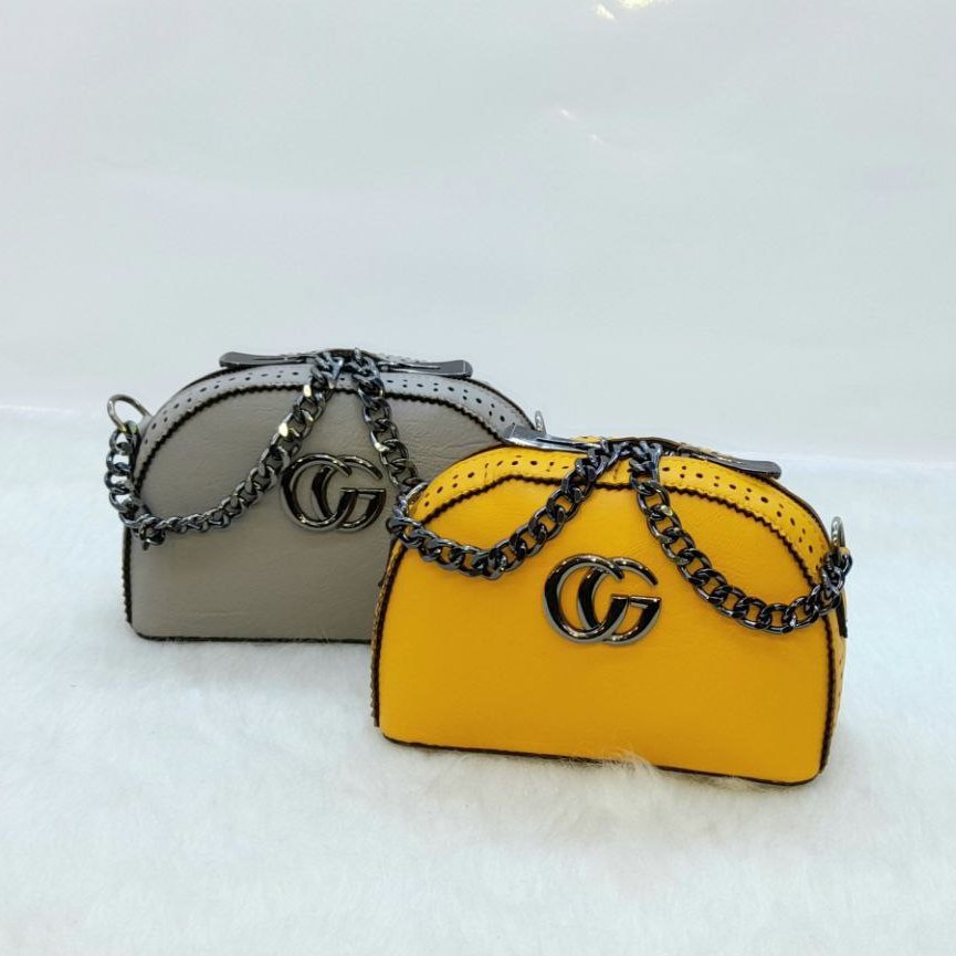 کیف زنانه پاسپورتی و دوشی کد724