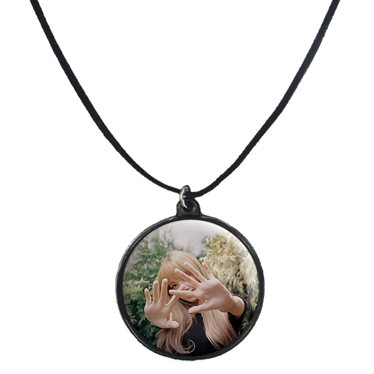 گردنبند پرمانه طرح بلک پینک کد pmb.17906 مدل دو طرفه