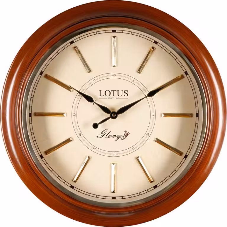 ساعت دیواری لوتوس مدل چوبی w-8031
