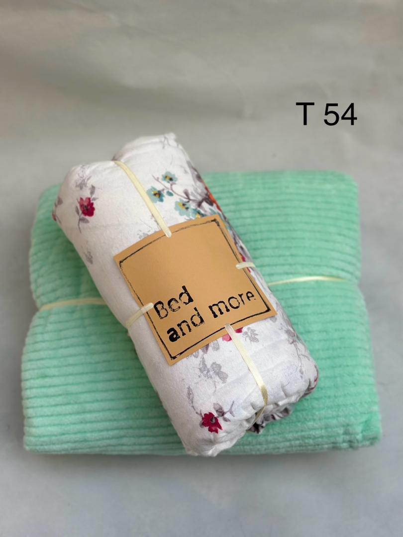 ست پتو و روتختی دونفره چهارتکه کدT54 (کاور تشک،پتو،دوعدد روبالشتی)