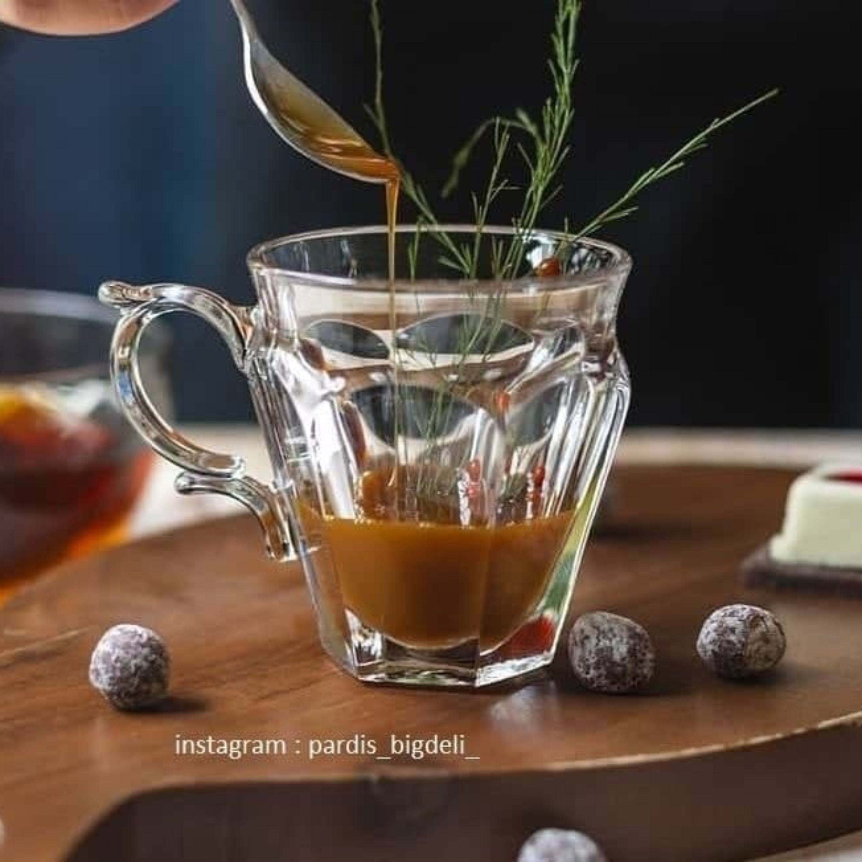 فنجان دسته دار امور نوری تازه ضد شوک ( سرد و گرم نمیشکنه )