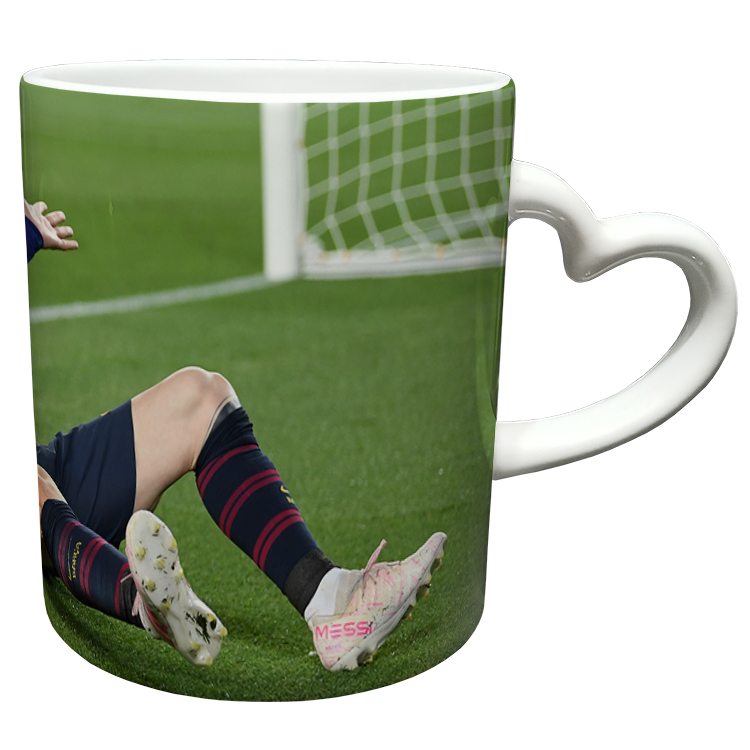 ماگ مدل دسته قلبی طرح مسی کد 90