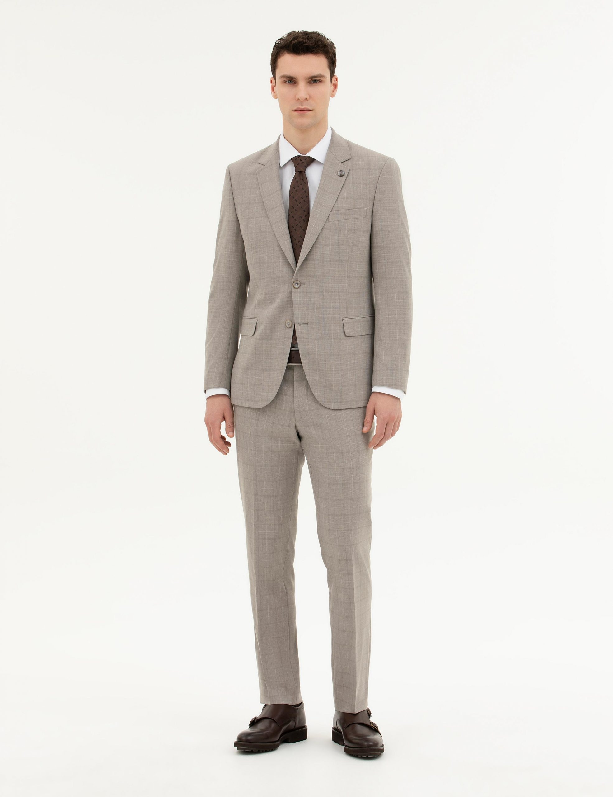 کت و شلوار مردانه قهوه ای روشن پیرکاردین - فروشگاه لباس شهرمون