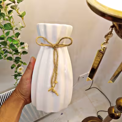گلدان دکوری مدل پاپیون کد r4544