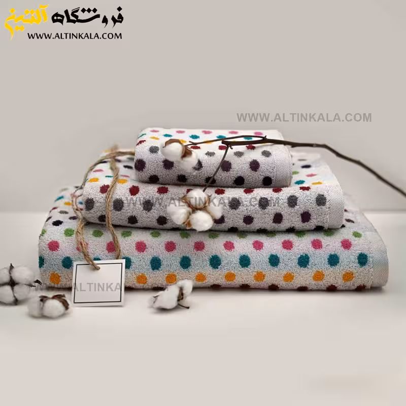 حوله استخری برق لامع طرح المپیا سفید سایز 70×140