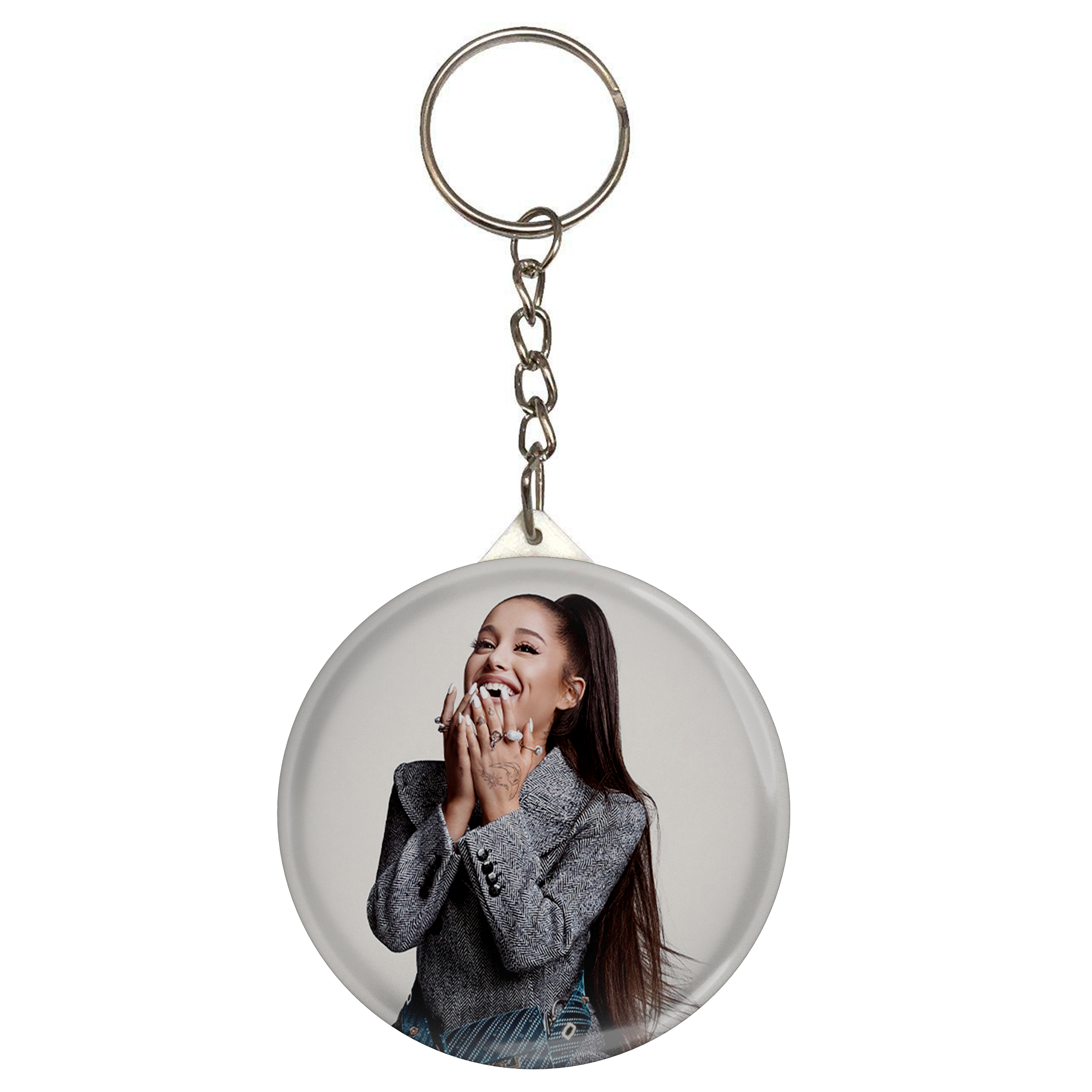 جاکلیدی طرح خواننده آریانا گرانده مدل S11568