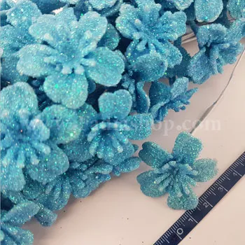 گل اکلیل دار بزرگ رنگی