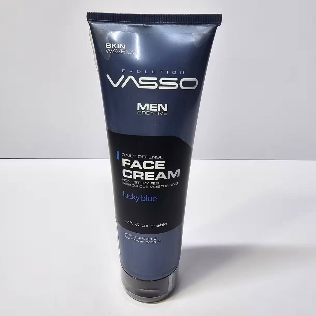 واسو کرم تیوپی مرطوب کننده صورت آقایان 275 میل VASSO