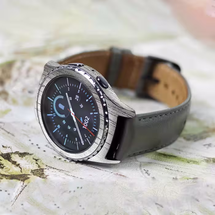 برچسب ماهوت طرح White_Wood مناسب برای ساعت هوشمند سامسونگ Galaxy Gear S2 Classic