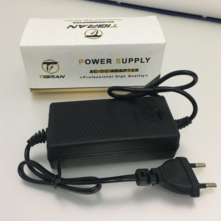 آداپتور 12 ولت 2 آمپر دوربین مداربسته TIGRAN مدل TG212