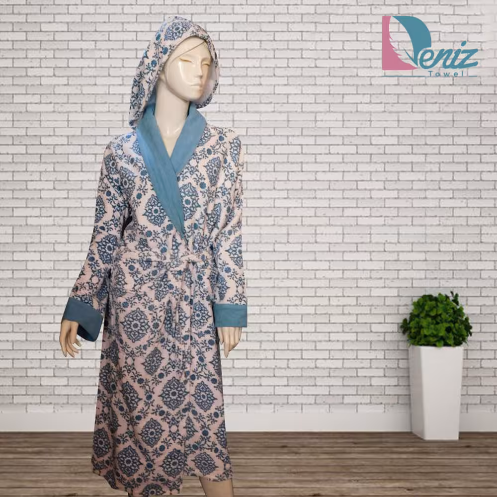 حوله تن پوش گلدار طرح لاوین رنگ آبی