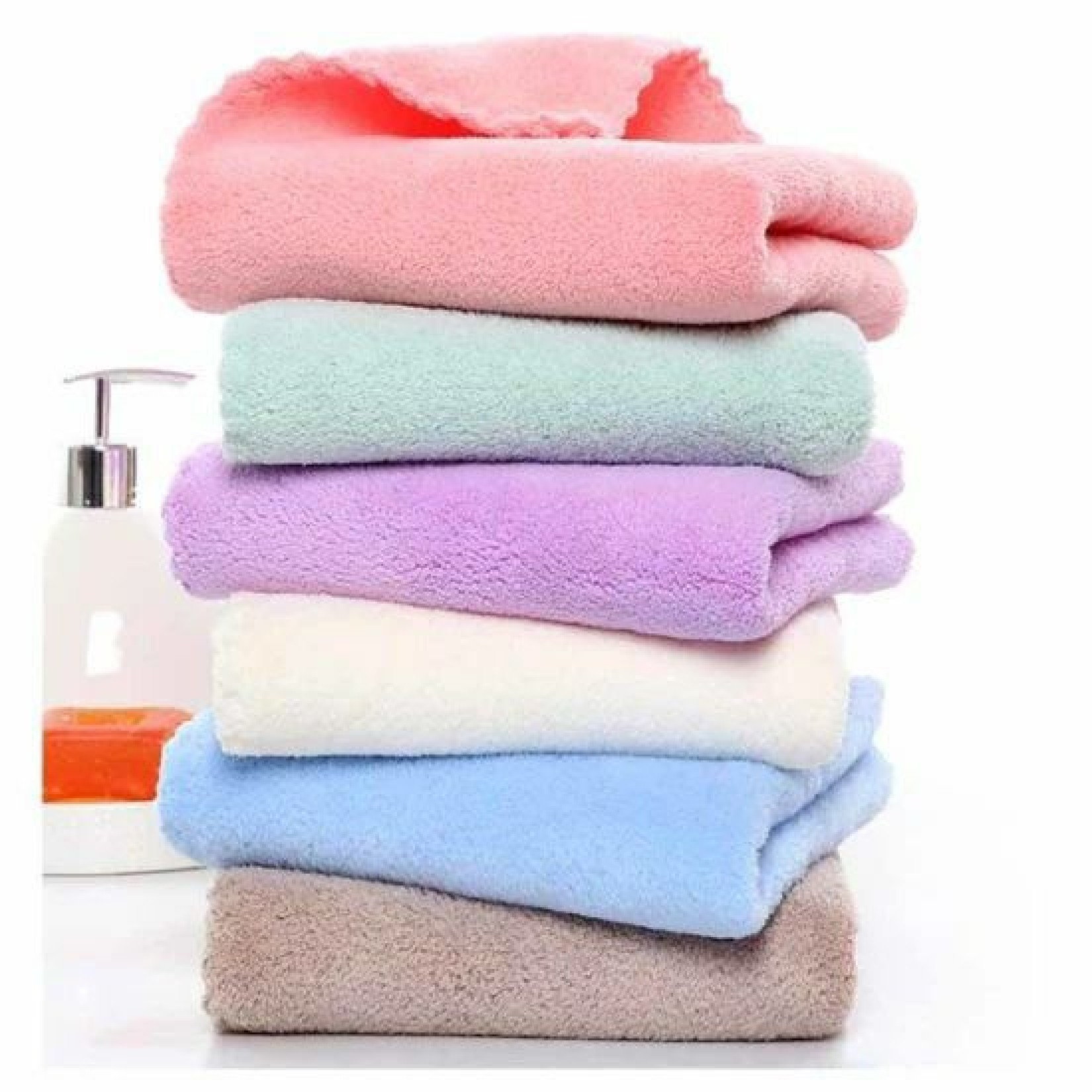 حوله دست و صورت سایز بزرگ 75در35 سانتیمتر وارداتی جنس بسیار نرم و عالی و ضخیم و محکم با وزن پارچه بالا 
سایز بزرگ حوله