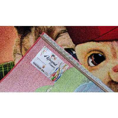 فرش ماشینی افرند طرح کودک مدل آلوین و سنجاب ها کد 113