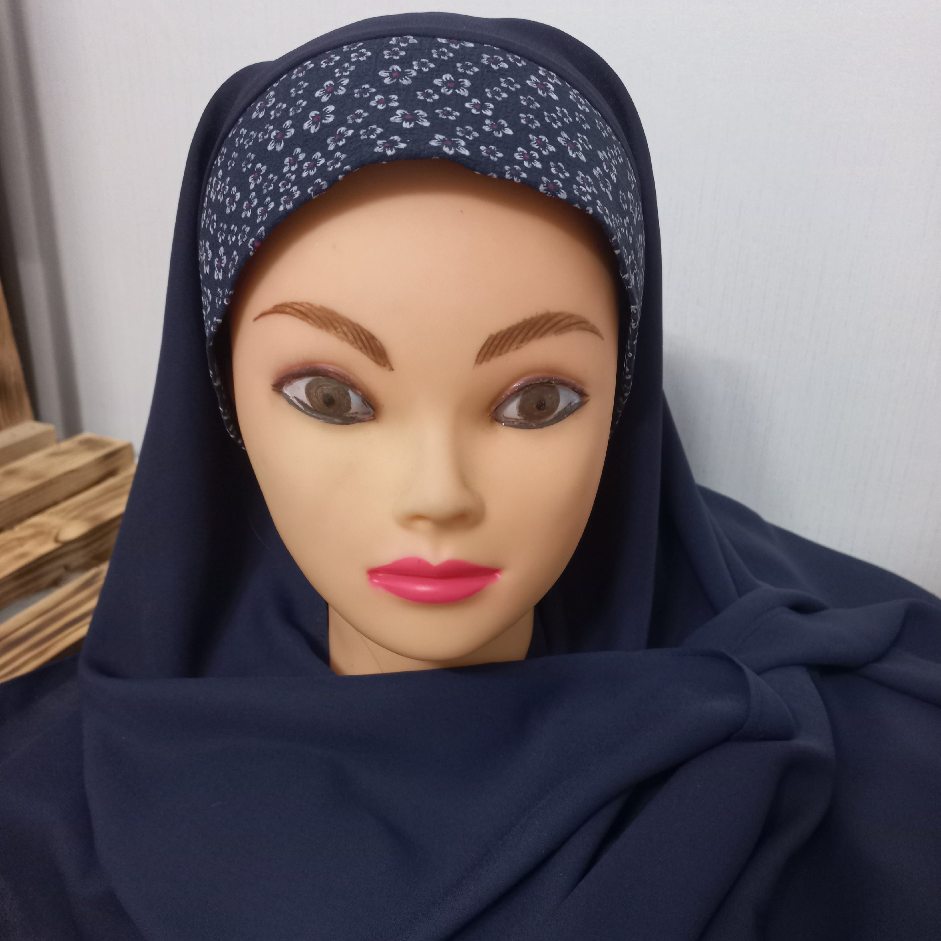 هد شال کرپ حریر سرمه ای 