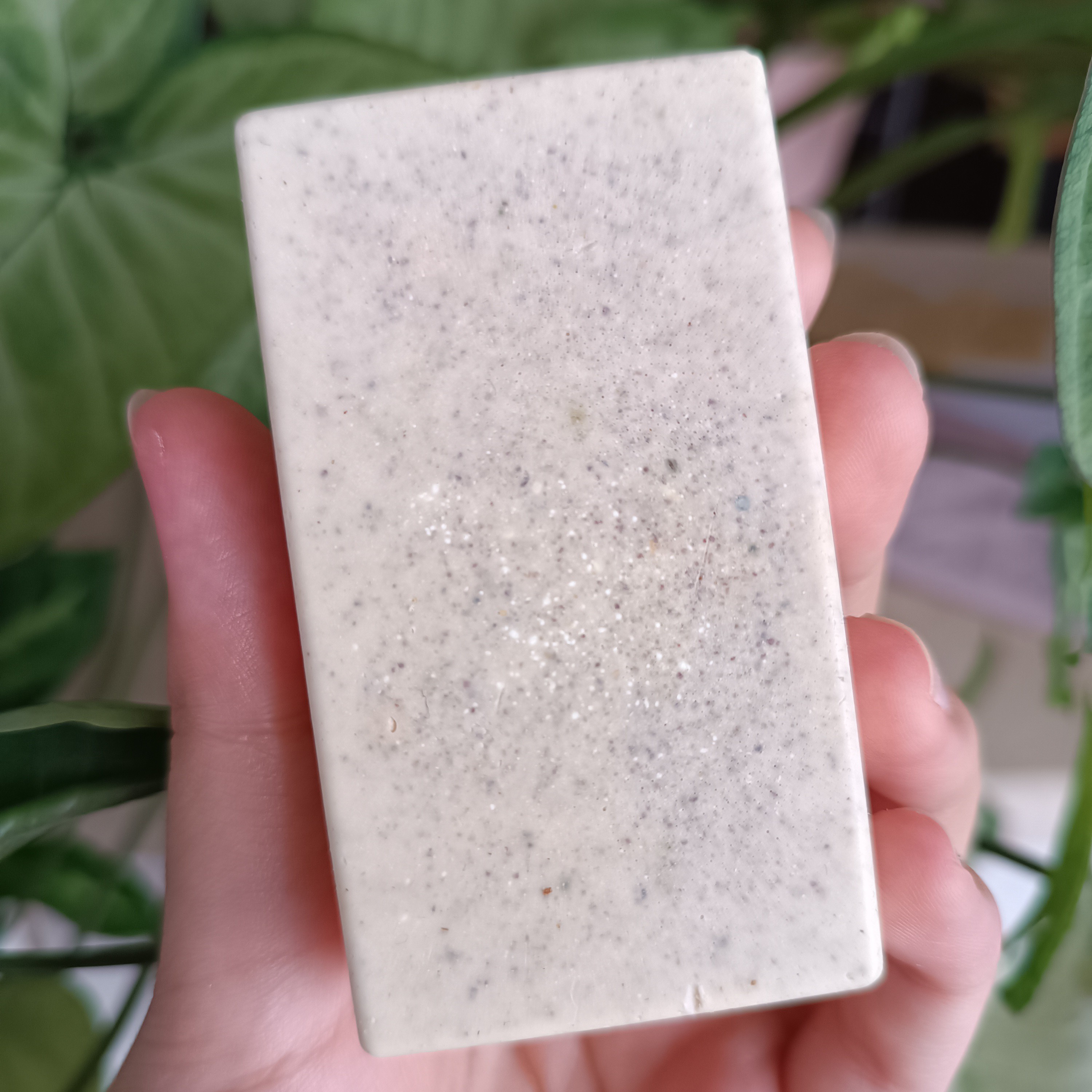 صابون سفید آب