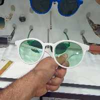 عینک آفتابی زنانه ومردانه مارک جنتل مانستر (فریم سفید،شیشه سبز)