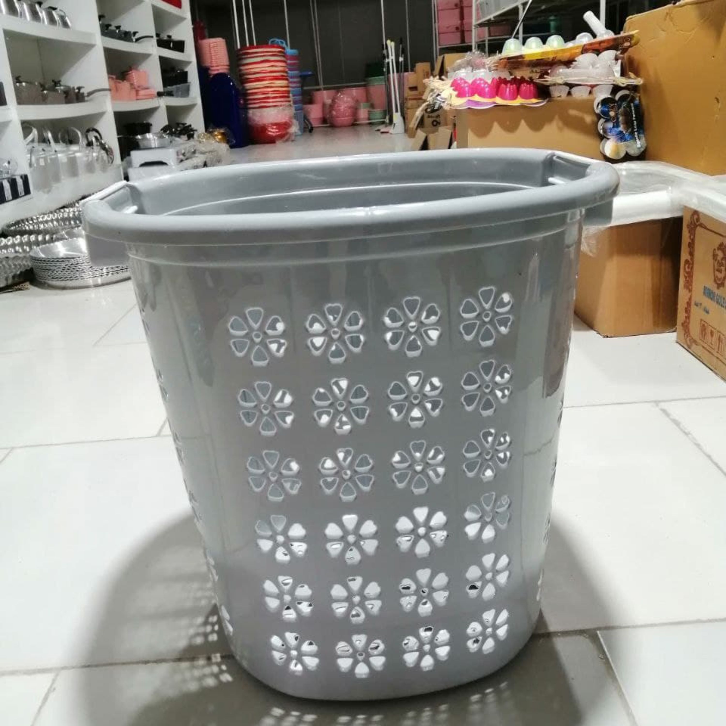 سبدلباس 4گوش گلبرگ تهیه شده از بهترین مواداولیه سبدرخت 