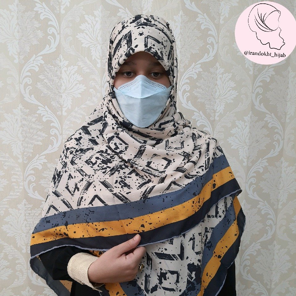 روسری کدc9 نخ وال قواره130 دوردست دوز تنوع رنگی دارد