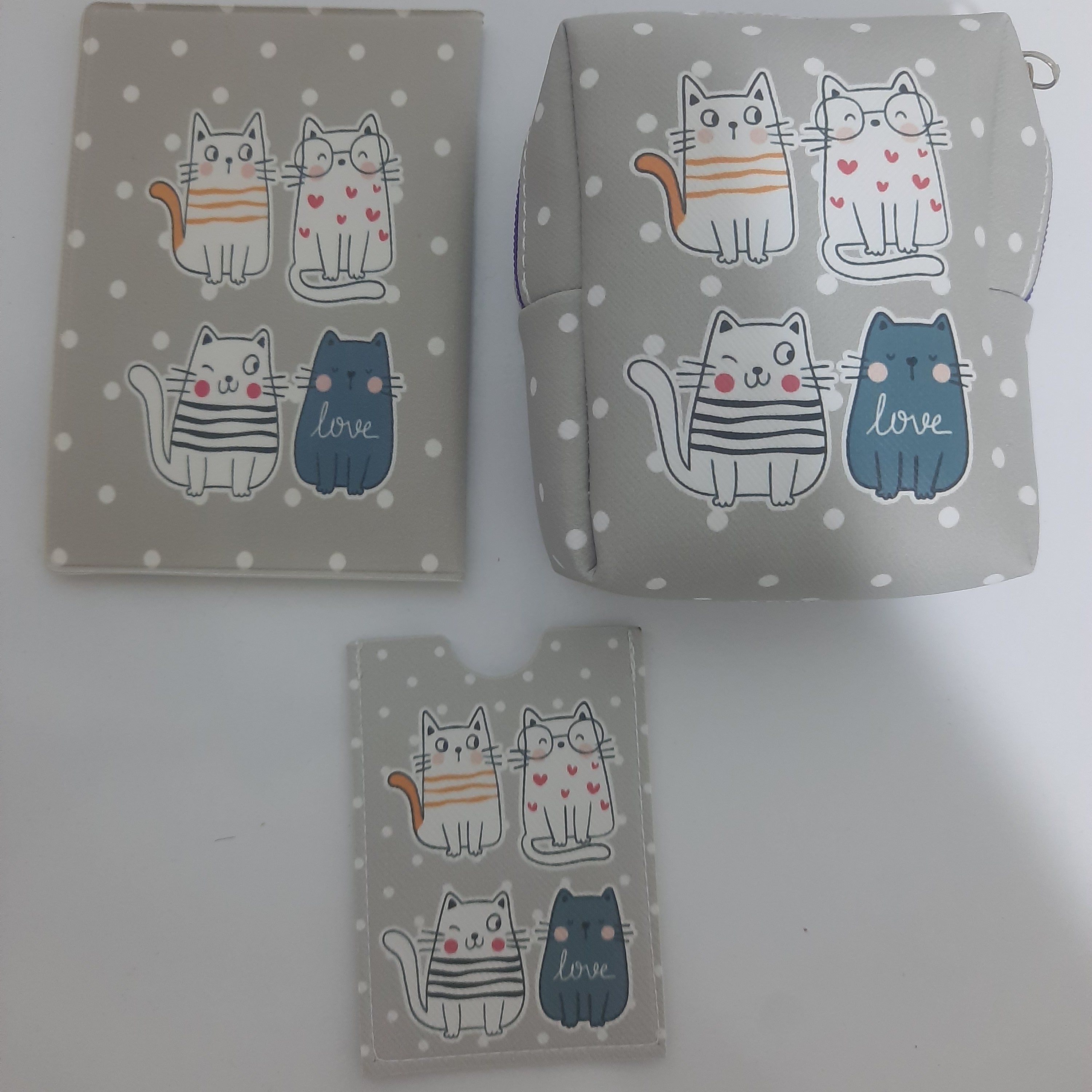 ست کیف زنانه و دخترانه ست هدیه کیف نواربهداشتی جا کارتی زنانه و دخترانه جلد شناسنامه دخترانه  جلد شناسنامه زنانه