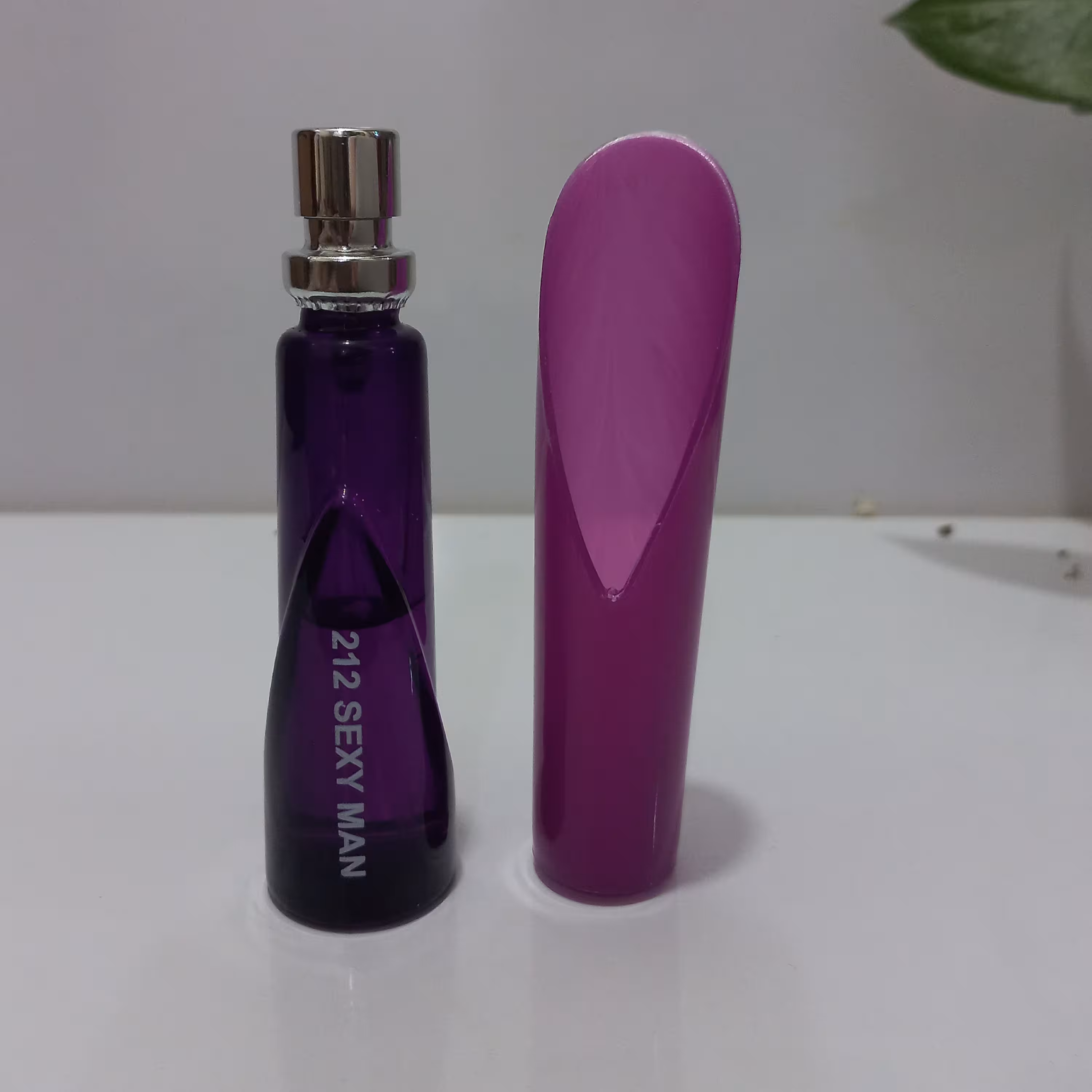 عطر جیبی  مردانه 212 حجم 20 میل