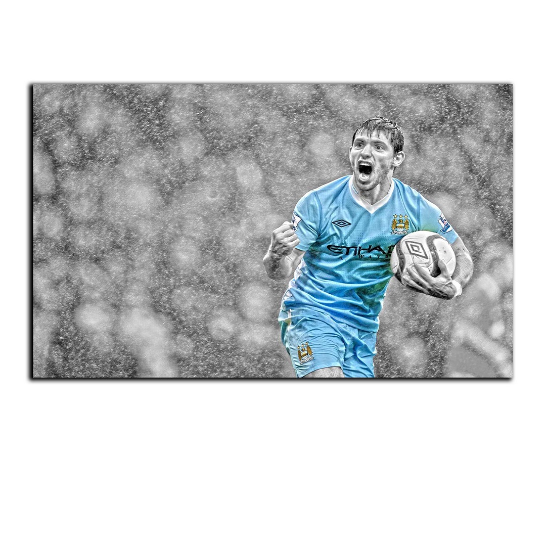 تابلو شاسی بکلیت طرحبازیکن فوتبال سرخیو آگوئرو تیم منچستر سیتی مدل SH-S7070