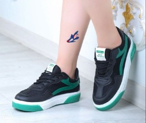 کتانی زنانه