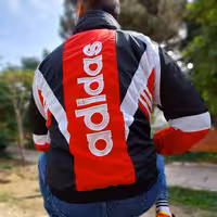 سویشرت بادگیر آدیداس در سه رنگ خاص 