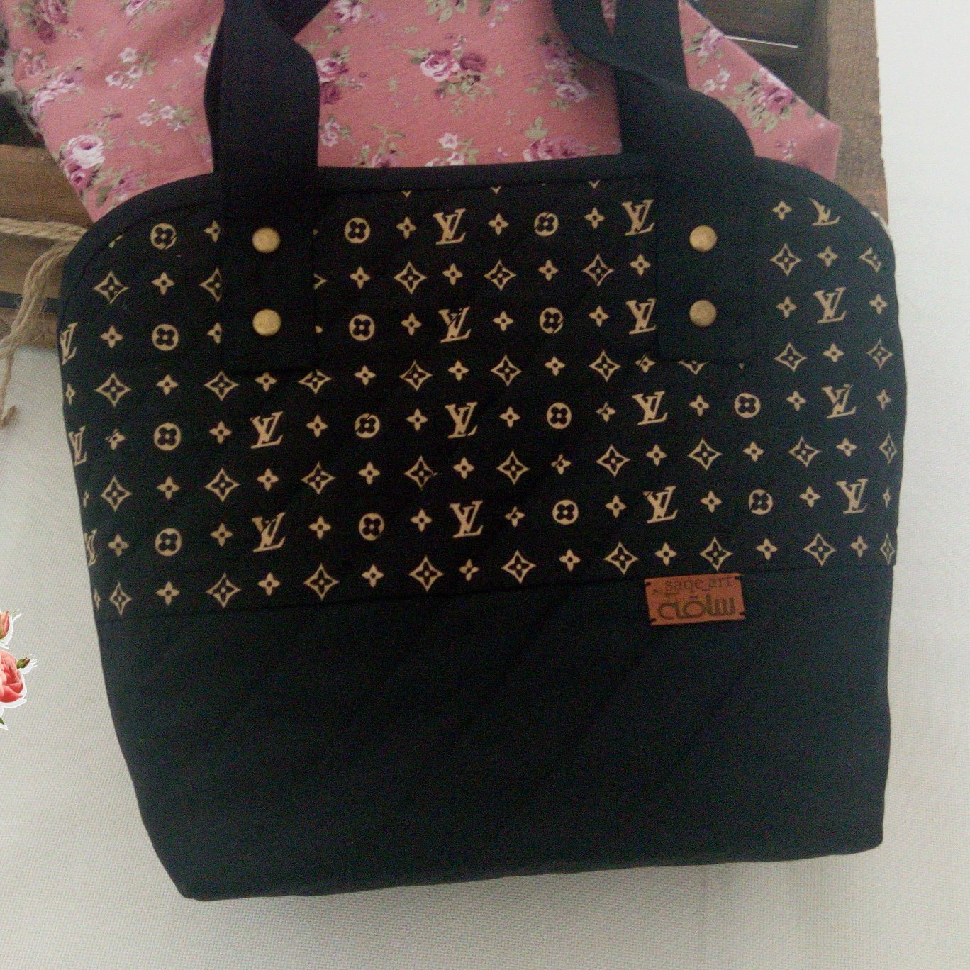 کیف دستی طرح ال وی