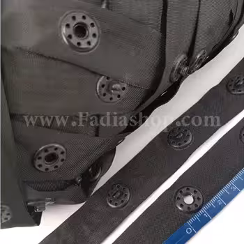 دکمه ریلی فاصله دار درشت مشکی