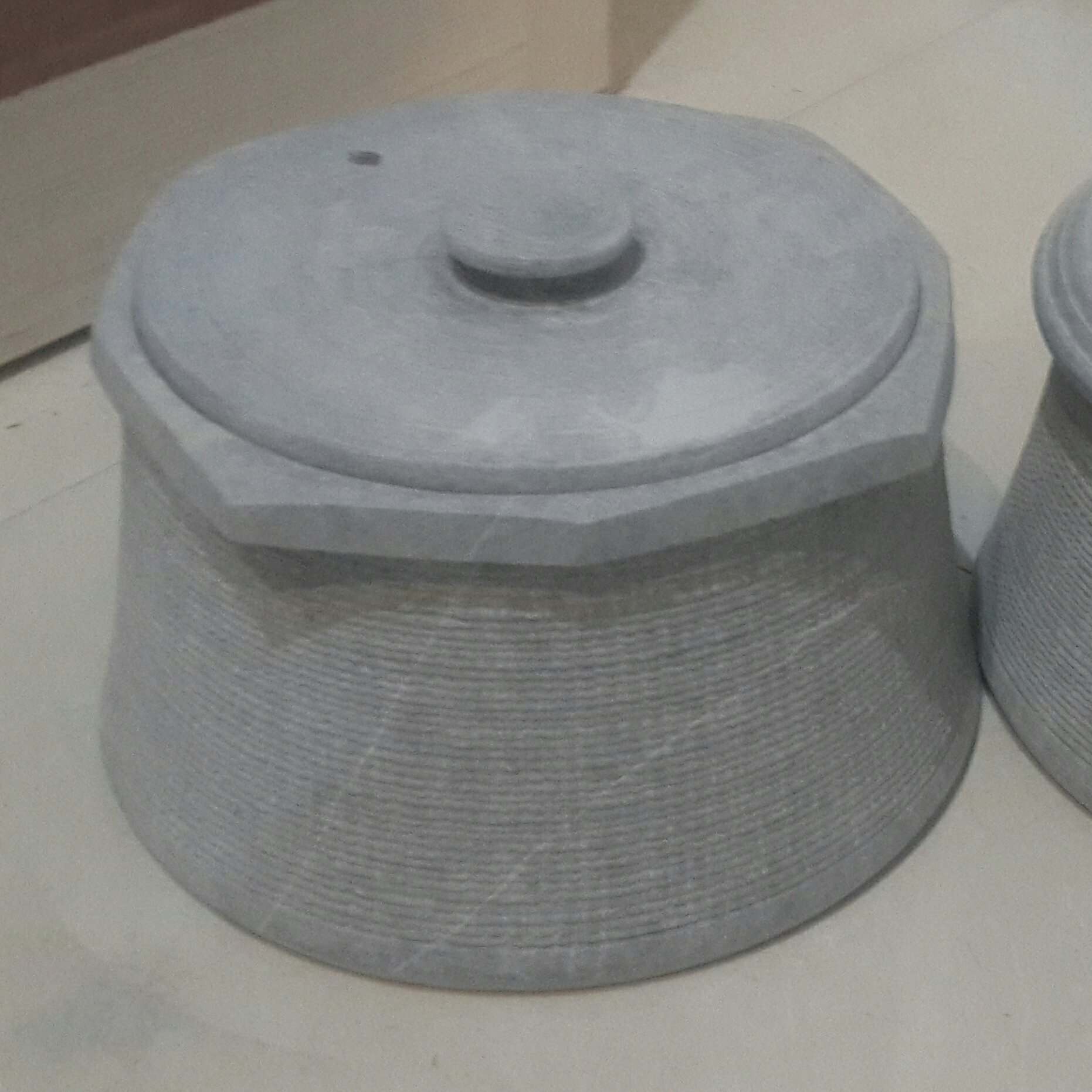 دیگ سنگی 10 نفره آبگوشت  (دیزی سنگی )+ هدیه زعفران ساب