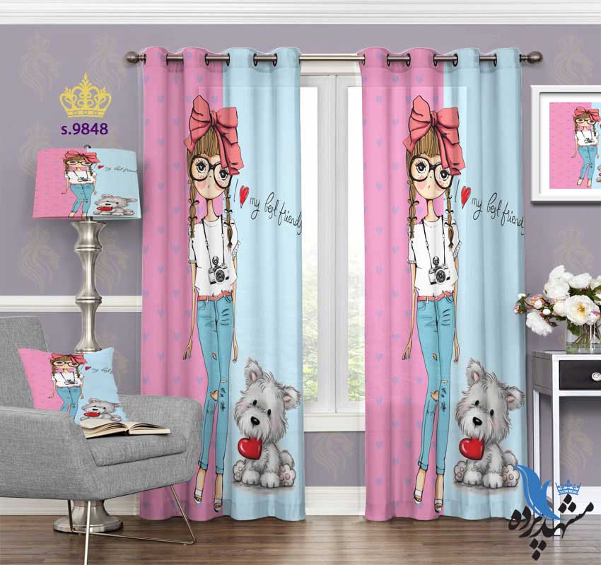 پرده پانچ دخترانه طرح دختر عکاس و سگ کد S9848