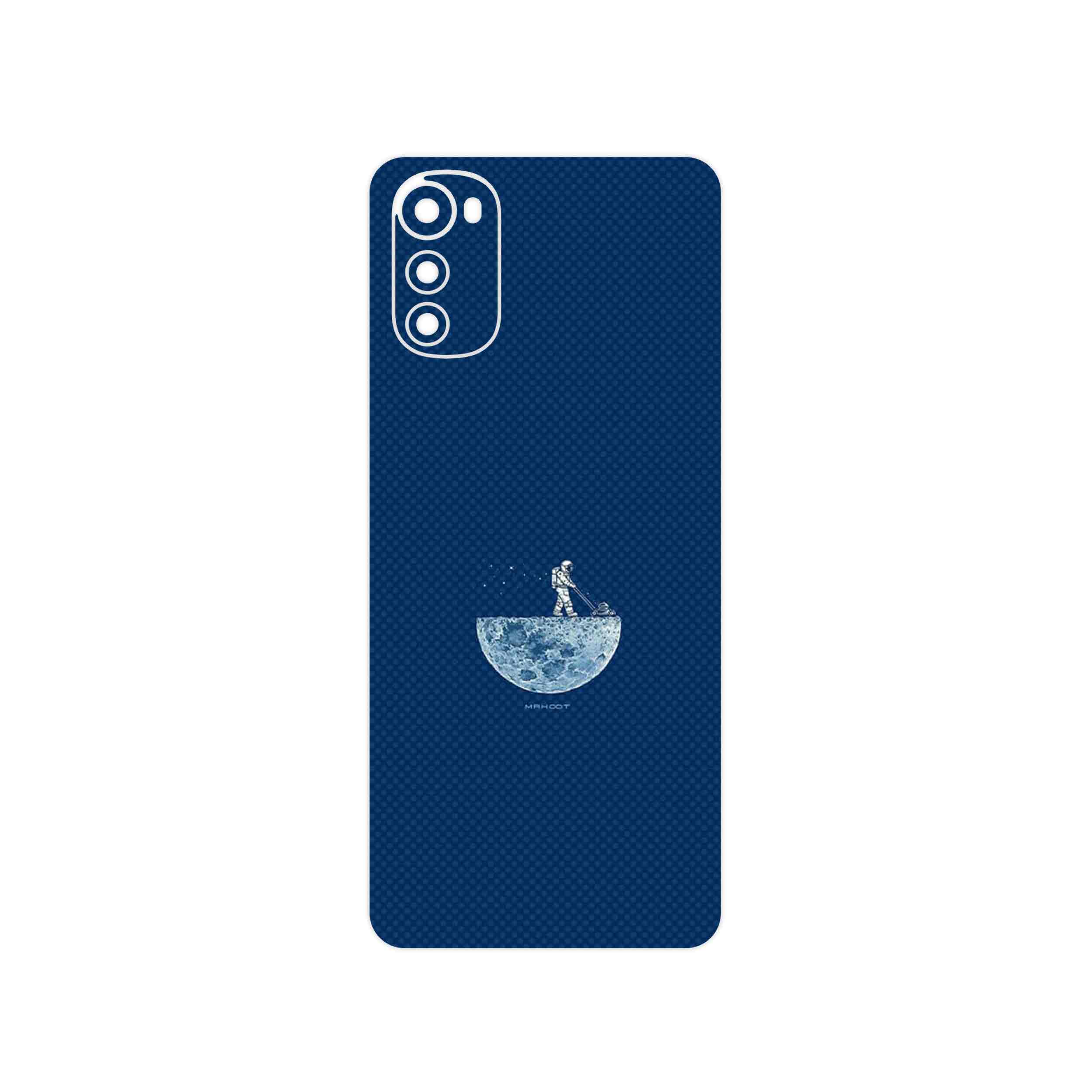 برچسب پوششی ماهوت مدل Minimal Gardener Astronaut مناسب برای گوشی موبایل موتورولا Moto E32s