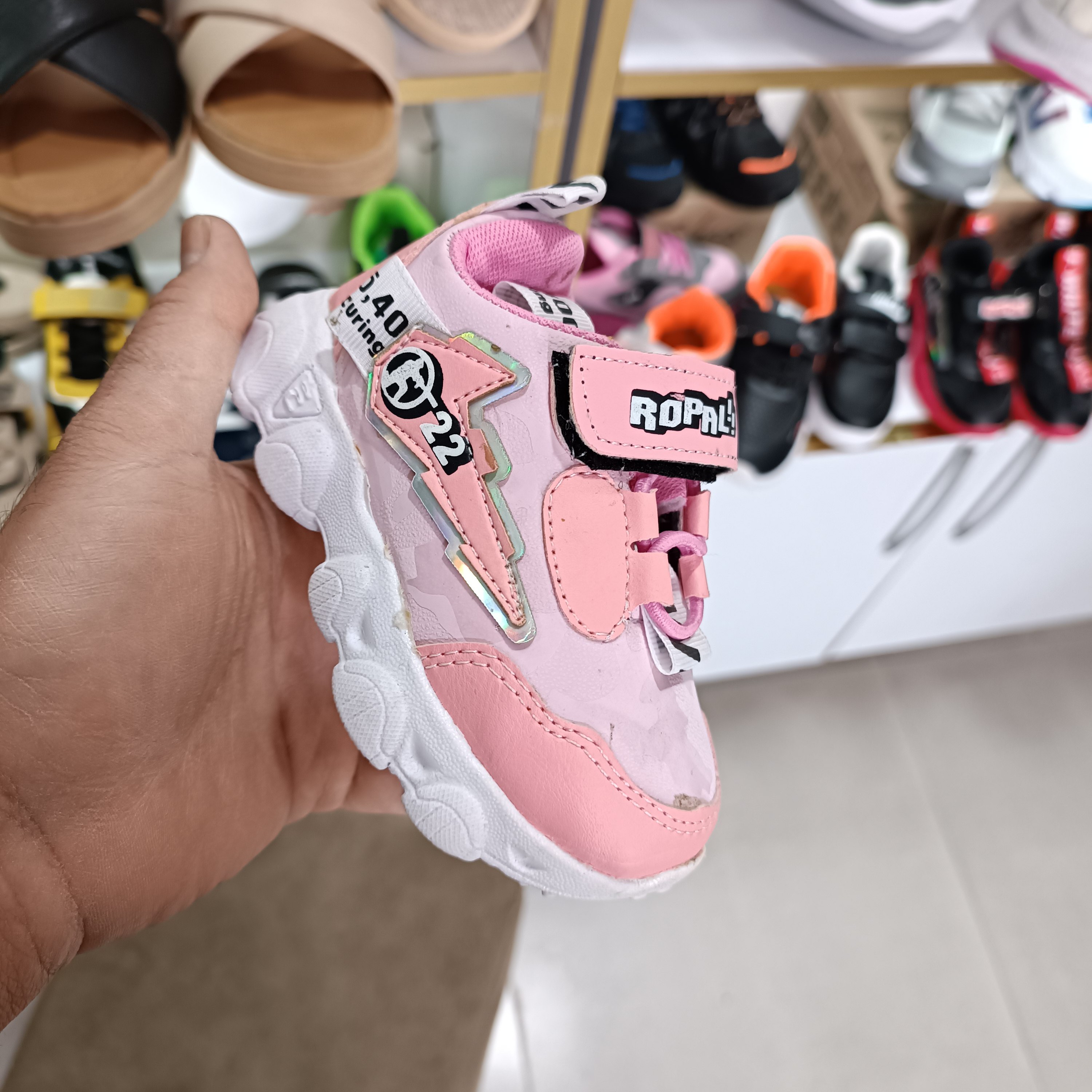 کتونی دخترونه و پسرونه سایز کوچک 