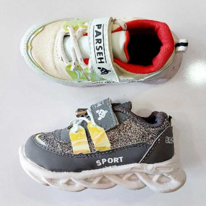 کتونی نقلی بچگانه آدیداس