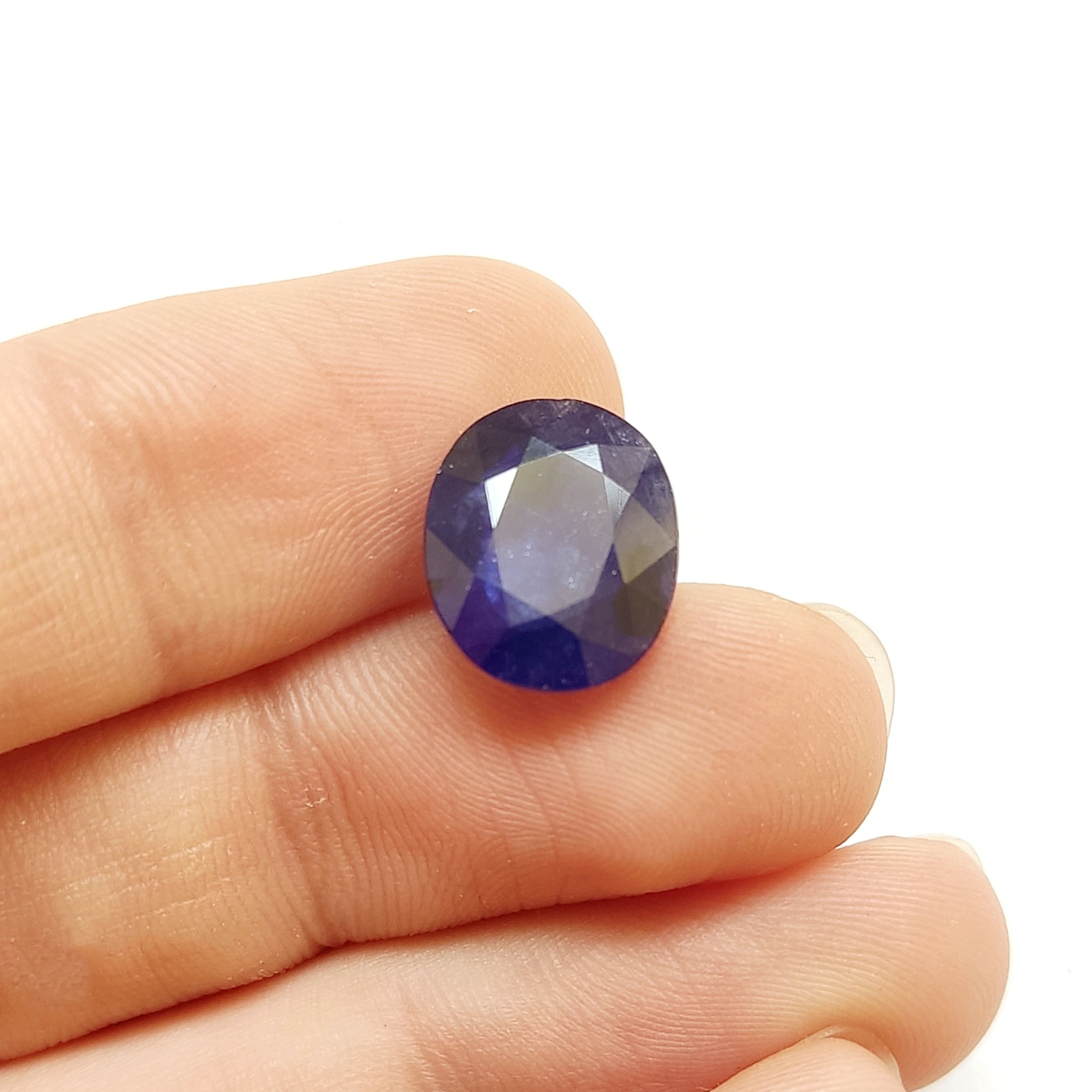 سنگ یاقوت کبود افریقایی کد 1