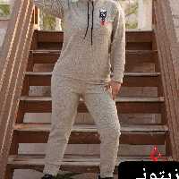 ست هودی شلوار فشن جنس داینو ضخیم  در رنگبندی فری تا 46