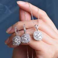 نیمست بسیار زیبای جواهر نقره925 اصل روکش طلاضمانتی 