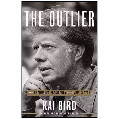 کتاب The Outlier اثر Kai Bird انتشارات Crown
