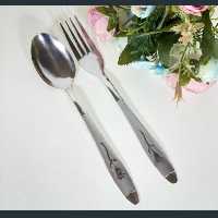 قاشق و چنگال غذا خوری گل میخک لیبل سبز